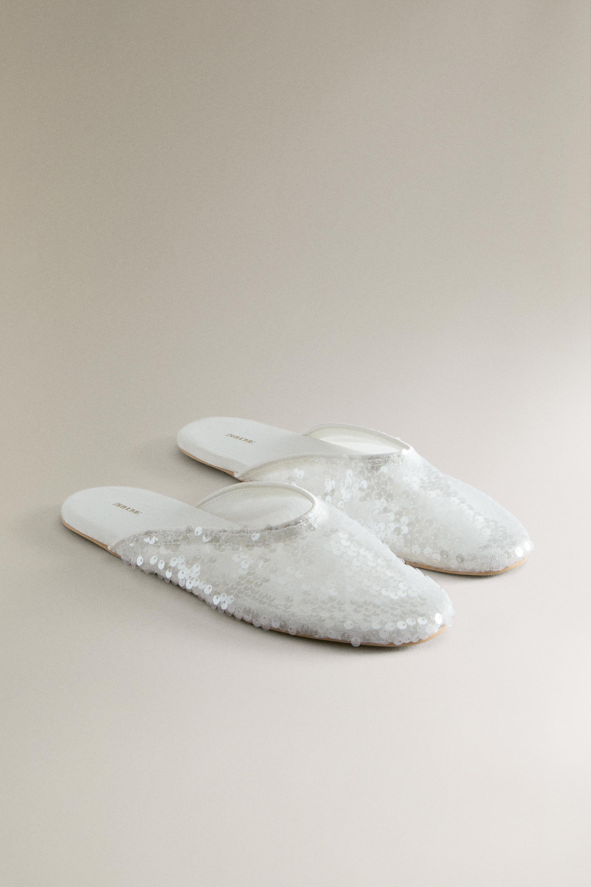 CHAUSSONS OUVERTS À L’ARRIÈRE PAILLETTES